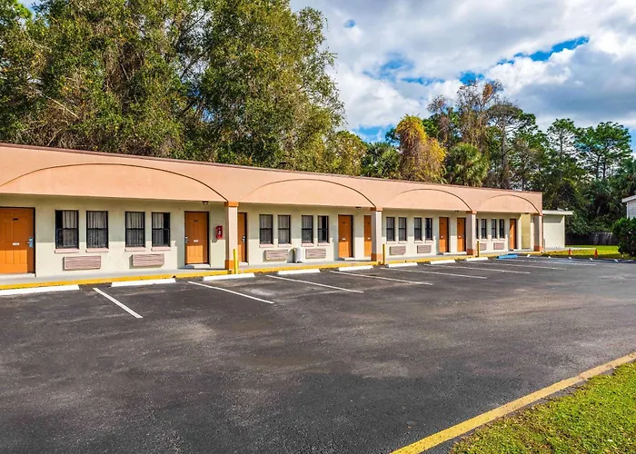 Motel: Econo Lodge Crystal River